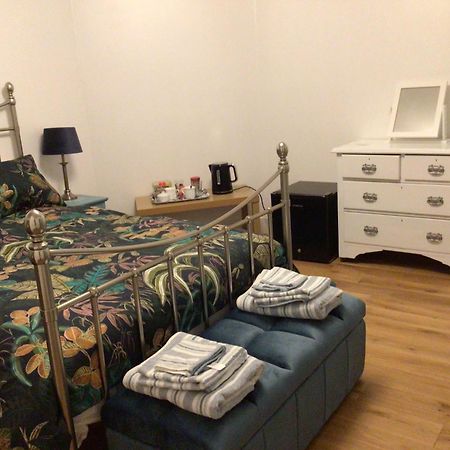 Ocean Waves Bed & Breakfast Gorleston-On-Sea Luaran gambar